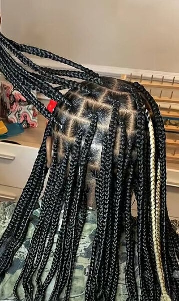 Box braids : prix, durée, entretien et idées 2026