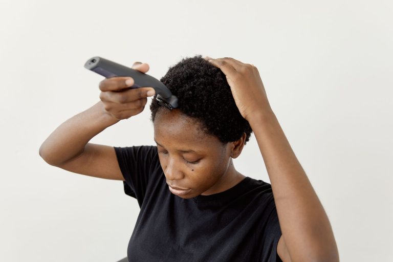 Big chop ou transition : réussir son passage au naturel